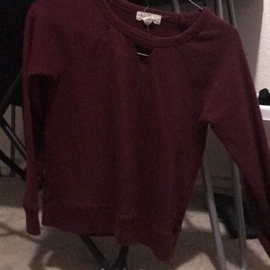 I am selling a a long sleeve shirt